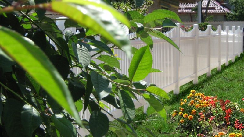 Gard PVC model BIrmingham-C, com. Balotești, IF