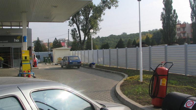 Gard PVC model Blinds, Petrom